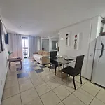 Iate Plaza - Flat 1310 Particular