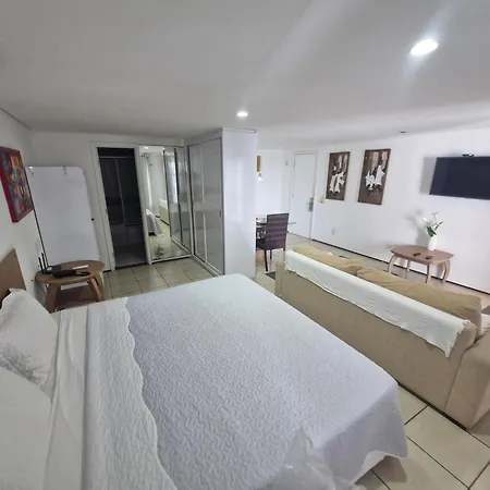Iate Plaza - Flat 1310 Particular Hotel *